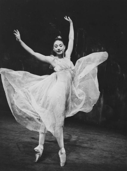Margot Fonteyn as Ondine in The Royal Ballet production of 'Ondi